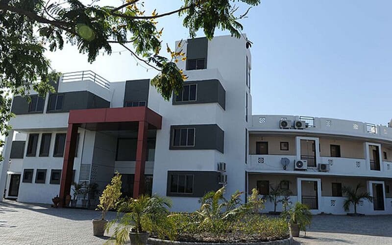 Green Mango Lake Resort Club, Ahmedabad 1